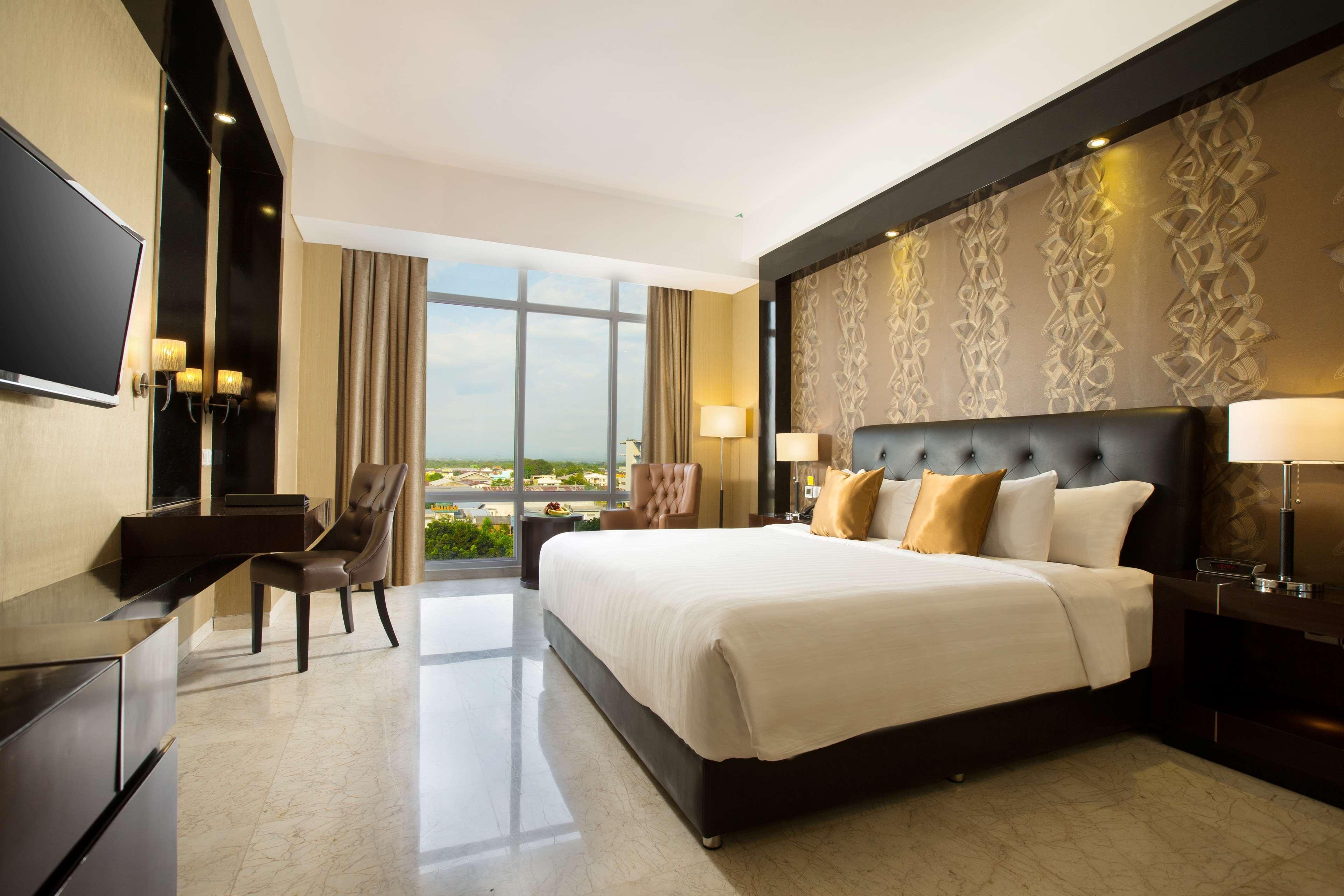 Grand Mercure Solo Baru Eksteriør billede