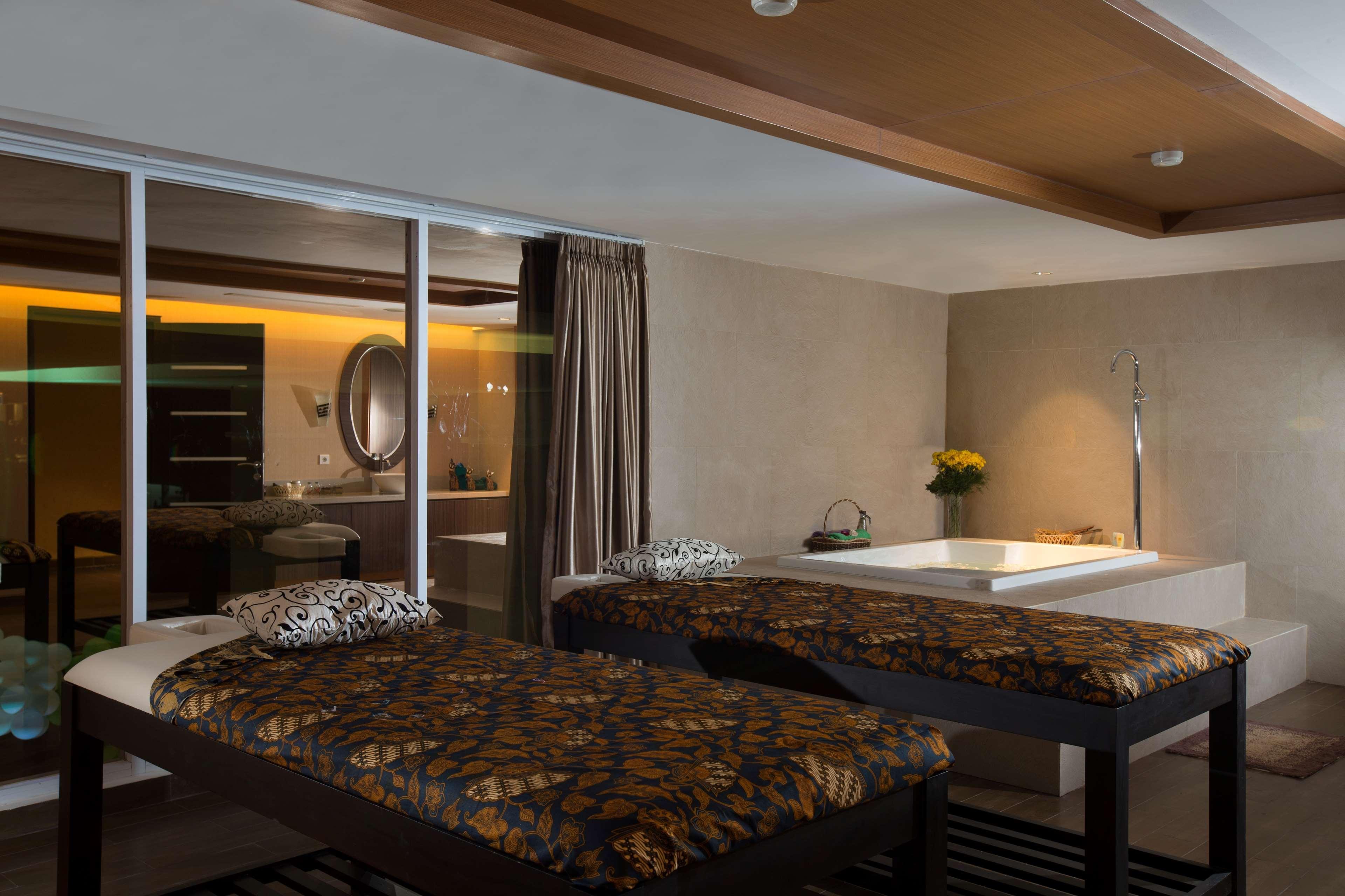 Grand Mercure Solo Baru Eksteriør billede