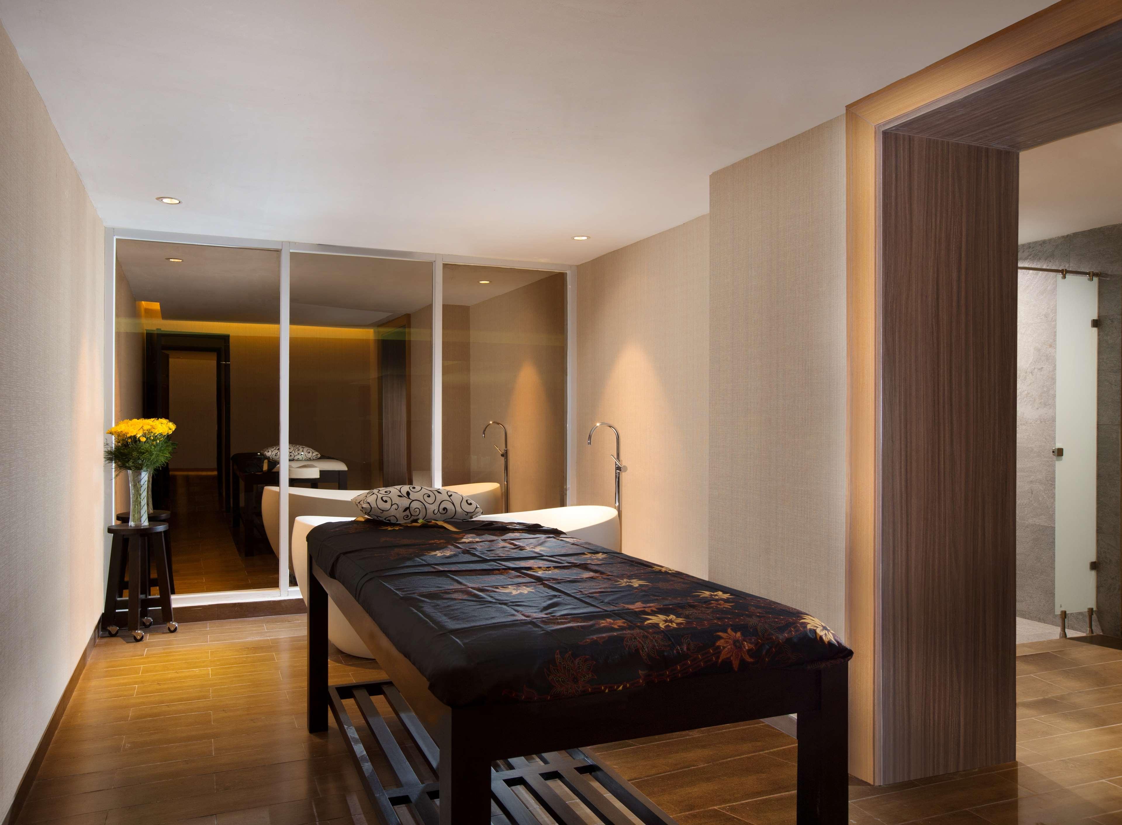 Grand Mercure Solo Baru Eksteriør billede