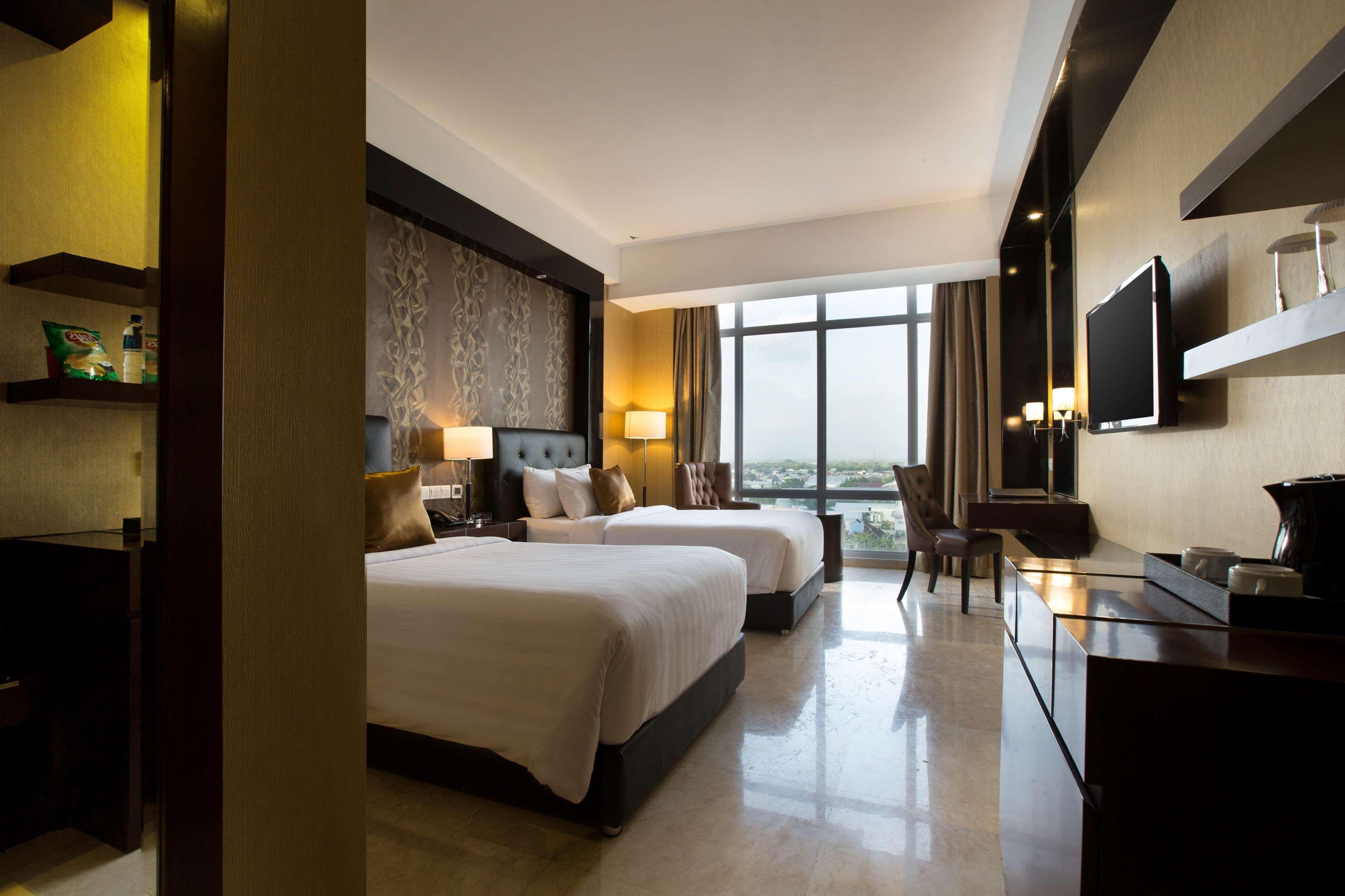 Grand Mercure Solo Baru Eksteriør billede
