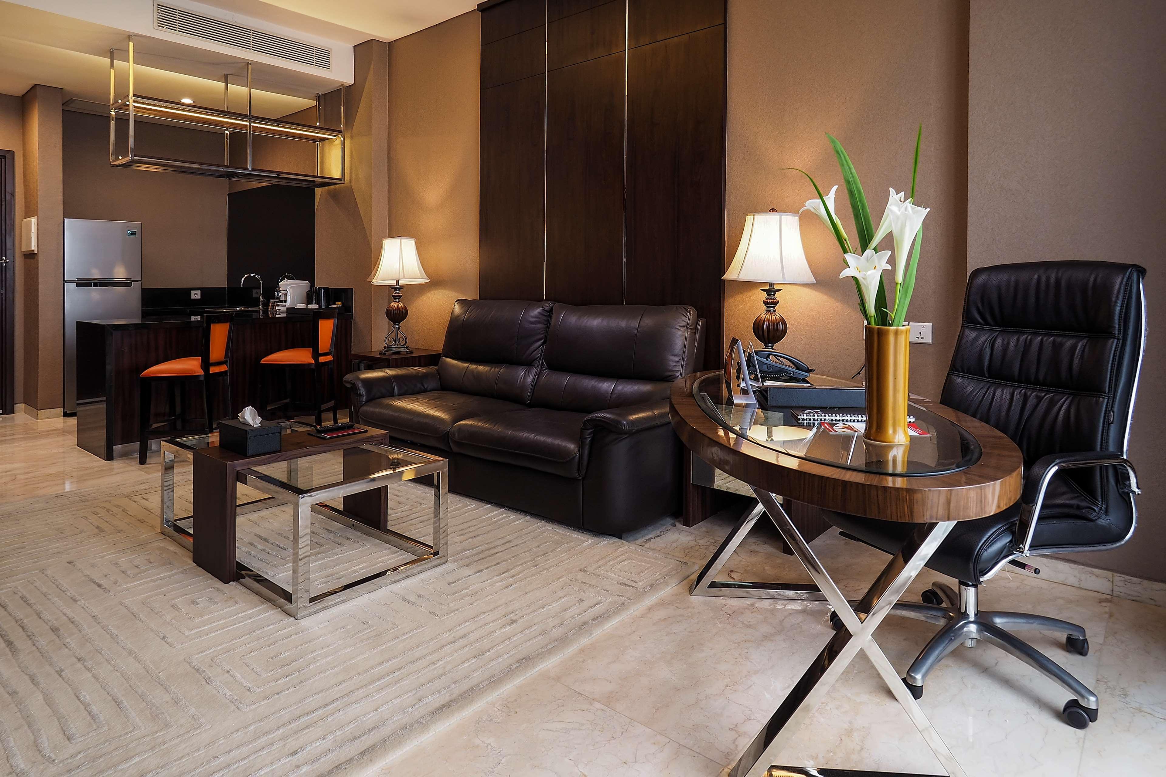 Grand Mercure Solo Baru Eksteriør billede
