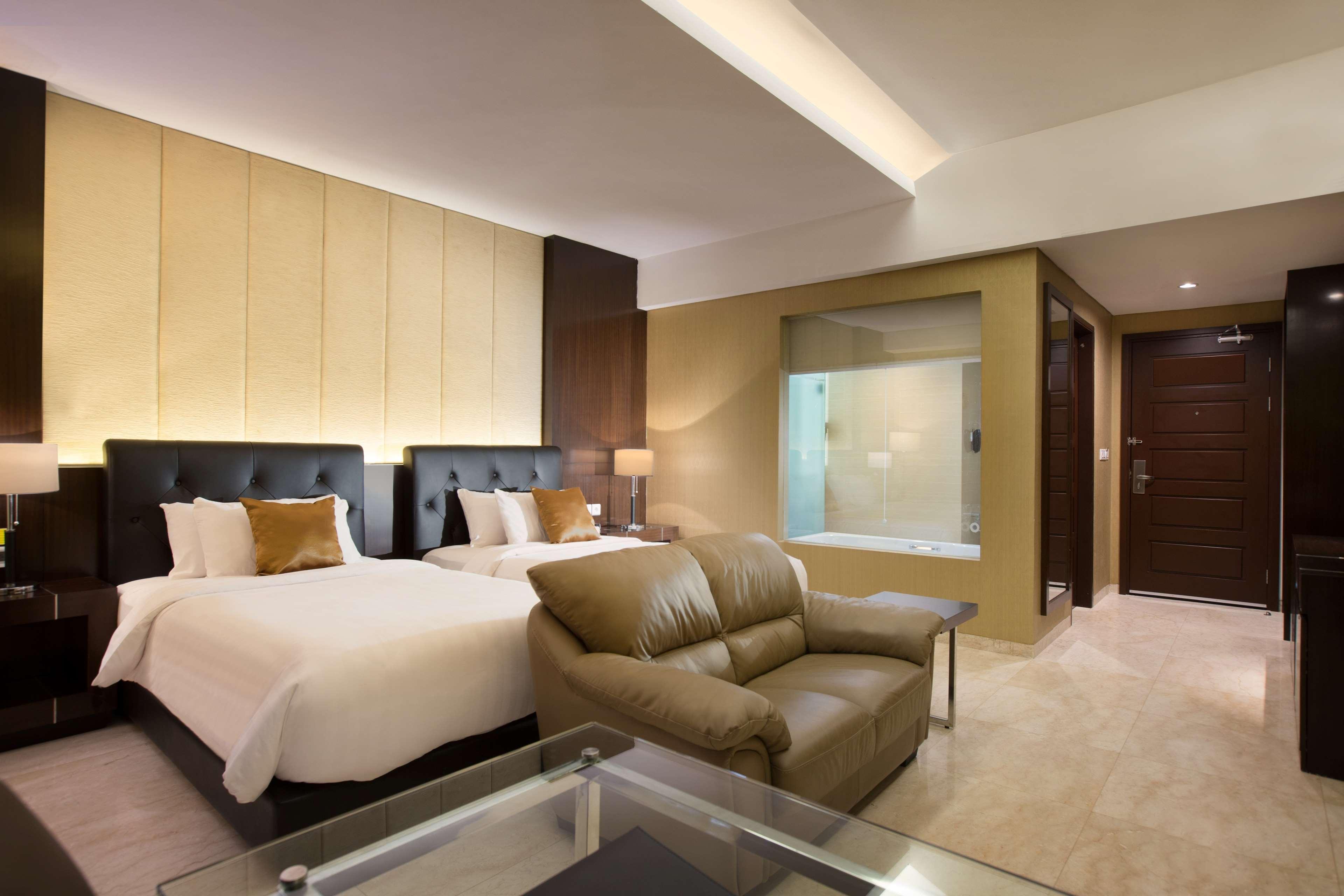 Grand Mercure Solo Baru Eksteriør billede