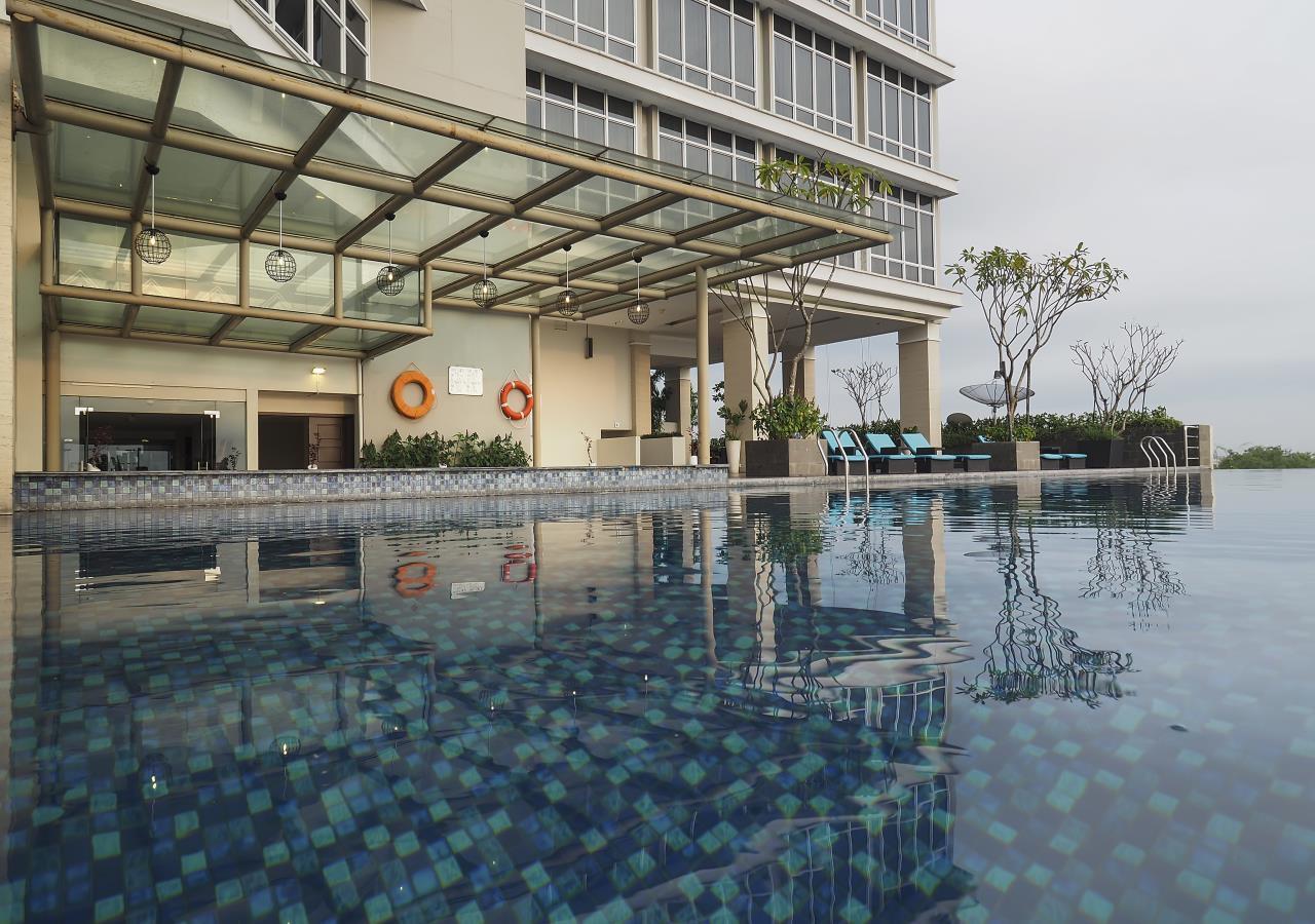 Grand Mercure Solo Baru Eksteriør billede