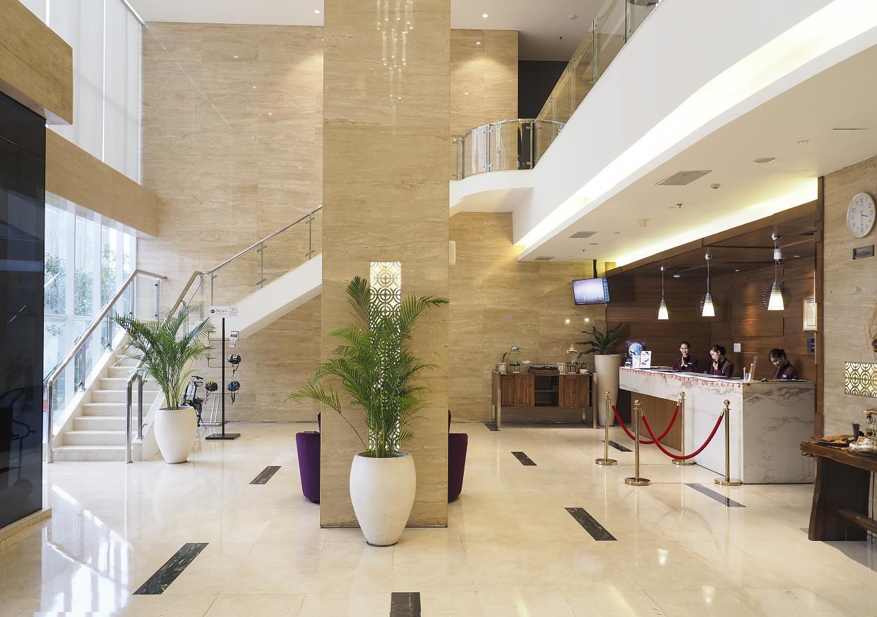 Grand Mercure Solo Baru Eksteriør billede
